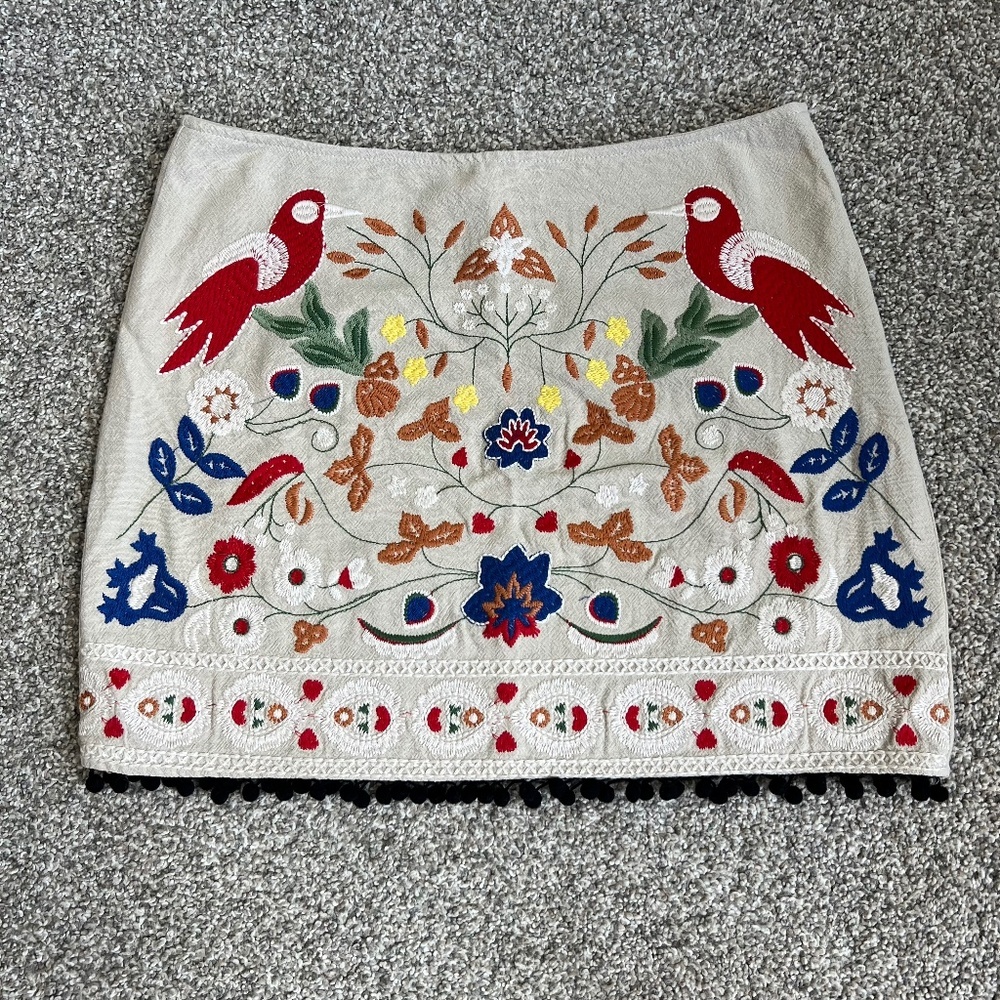 Altar'd State NWT Cream Boho‎ Embroidered Linen Cotton Mini Skirt, Size Medium